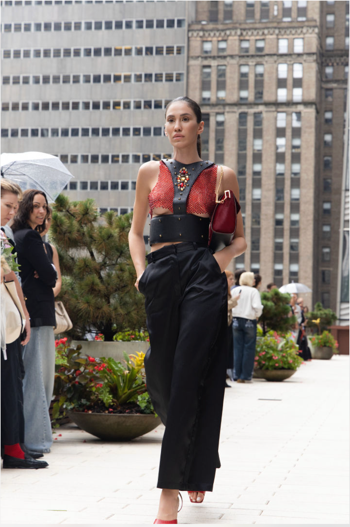 Rubedo Tailored Set